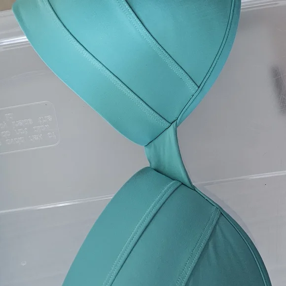 Body Glove bikini - Picture 7 of 7